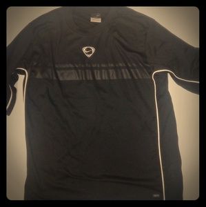 Boys nike shirt size 16/18